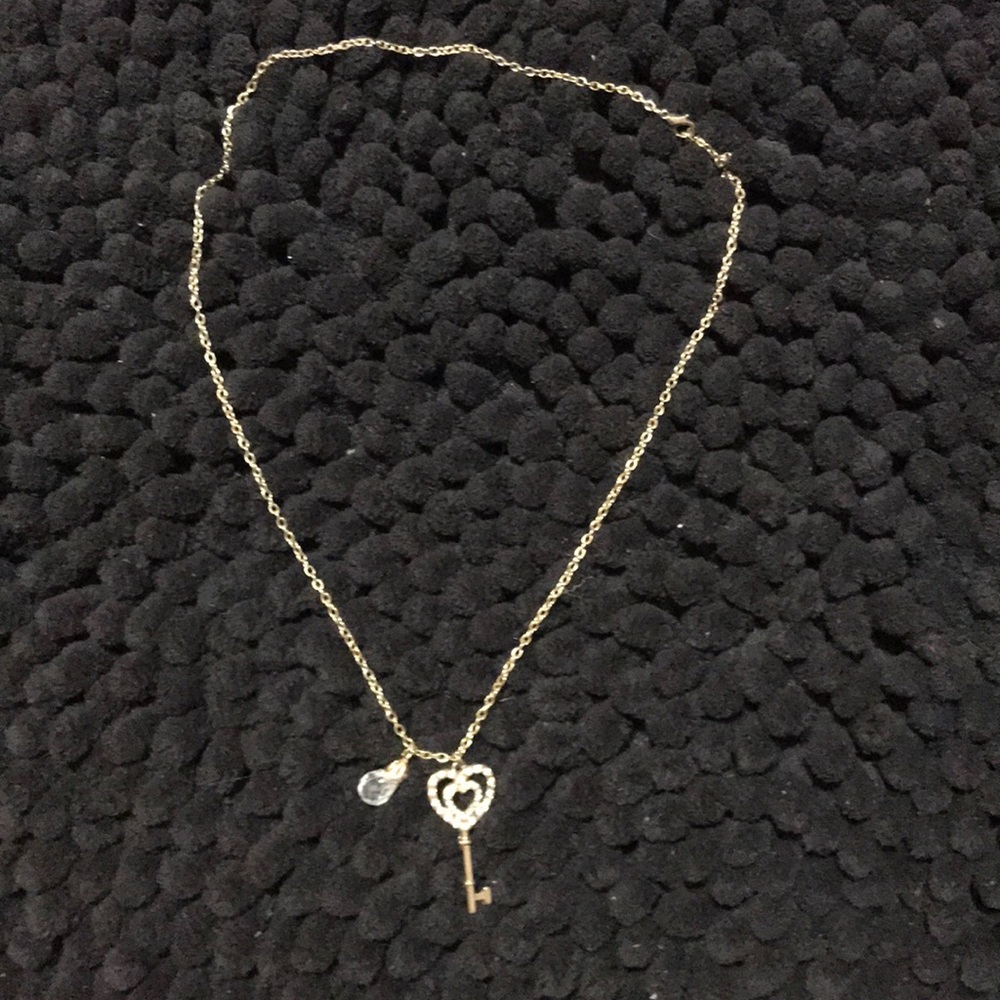 Heart Key Pendent Necklace
